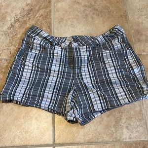 Gray checkered women’s shorts